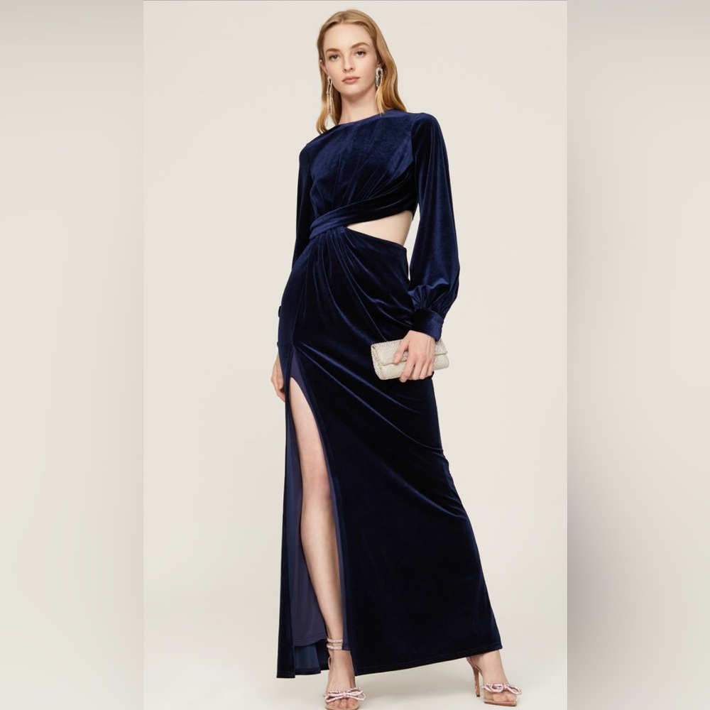 One33 Social Navy Velvet Gown Size 2 Margarite Stretch Velvet Cutout Slit